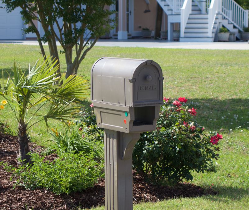 Mailbox Painting